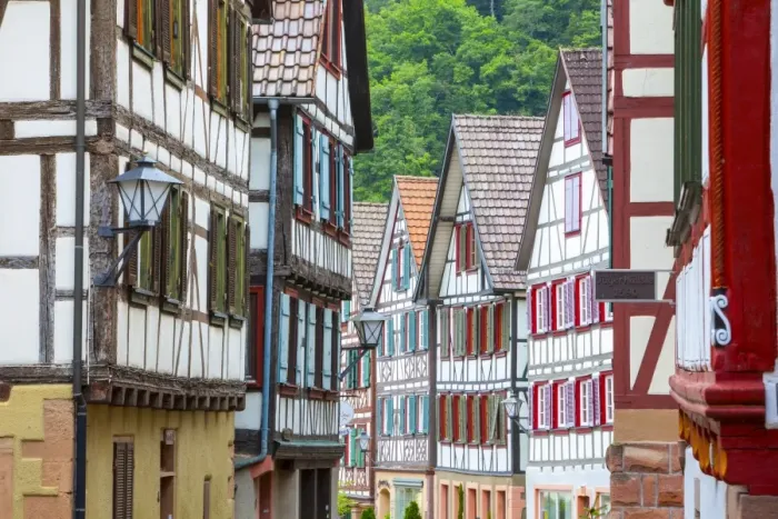 Framed Print : Traditional Half Timbered buildings in Schiltachs Picturesque Medieval Altstad (Old Town) Framed Print : Traditional Half Timbered buildings in Schiltachs Picturesque Medieval Altstad (Old Town)