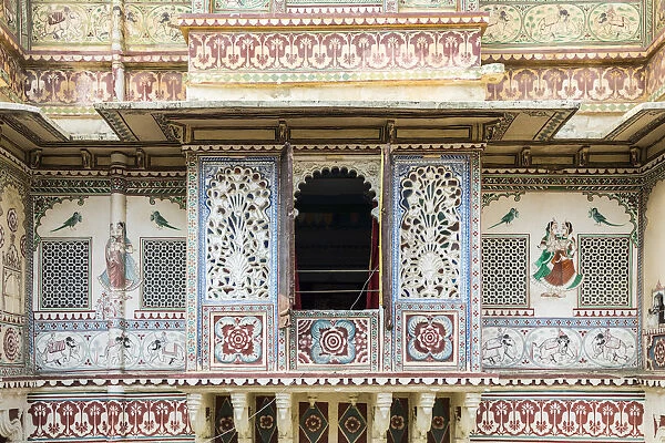 Traditional haveli (townhouse mansion) Udaipur, Rajasthan, India