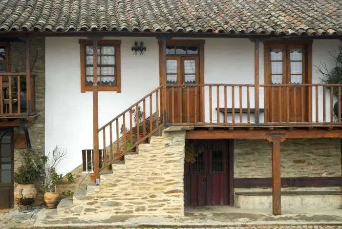 Framed Print : Traditional house from Tras os Montes, Portugal