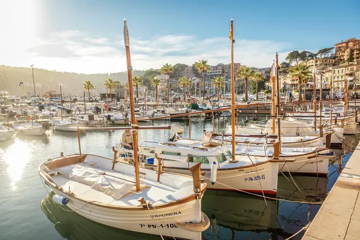 Framed Print : Traditional Mallorcan boats in the harbor of Port de Soller, Mallorca, Balearic Islands, Spain Framed Print : Traditional Mallorcan boats in the harbor of Port de Soller, Mallorca, Balearic Islands, Spain
