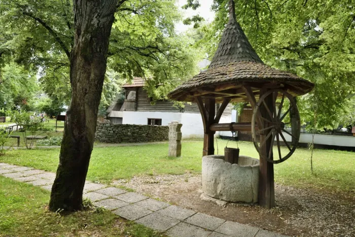 Framed Print : Traditional well from Maramures region. The National Village Museum (Muzeul Satului) Framed Print : Traditional well from Maramures region. The National Village Museum (Muzeul Satului)
