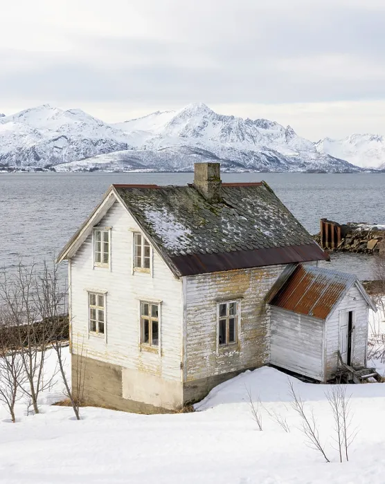 Framed Print : Traditional old timber house, Skaland, Senja, Norway Framed Print : Traditional old timber house, Skaland, Senja, Norway