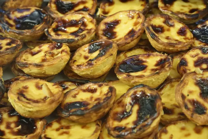 Framed Print : Traditional pasteis de nata (custard tarts). Belem, Lisboa Framed Print : Traditional pasteis de nata (custard tarts). Belem, Lisboa