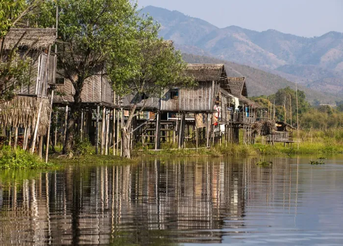 Framed Print : Traditional stilt village, Inle Lake, Burma / Myanmar Framed Print : Traditional stilt village, Inle Lake, Burma / Myanmar