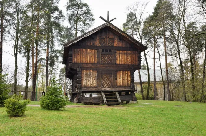 Framed Print : Traditional storehouse at the Norwegian Museum of Cultural History (Norsk Folkemuseum) Framed Print : Traditional storehouse at the Norwegian Museum of Cultural History (Norsk Folkemuseum)