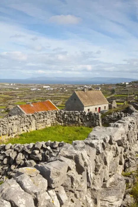 Framed Print : Traditional Thatched Roof Cottage, Inisheer, Aran Islands, Co Framed Print : Traditional Thatched Roof Cottage, Inisheer, Aran Islands, Co
