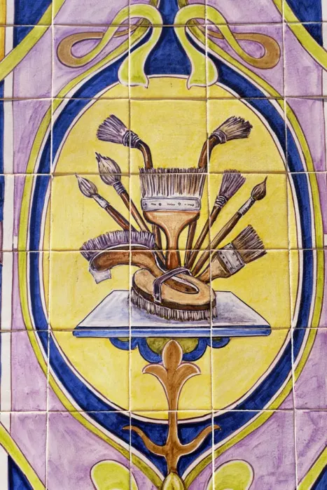 Framed Print : Traditional tiles in the facade of a shop. Lisbon, Portugal