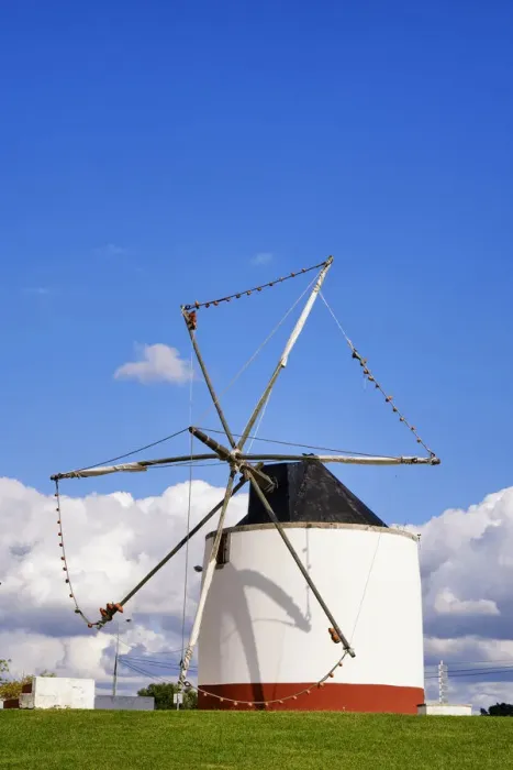 Framed Print : Traditional windmill. Montijo, Portugal Framed Print : Traditional windmill. Montijo, Portugal