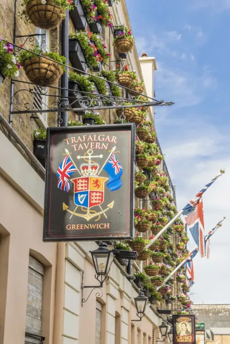 Framed Print : Trafalgar Tavern, Greenwich, London, England Framed Print : Trafalgar Tavern, Greenwich, London, England