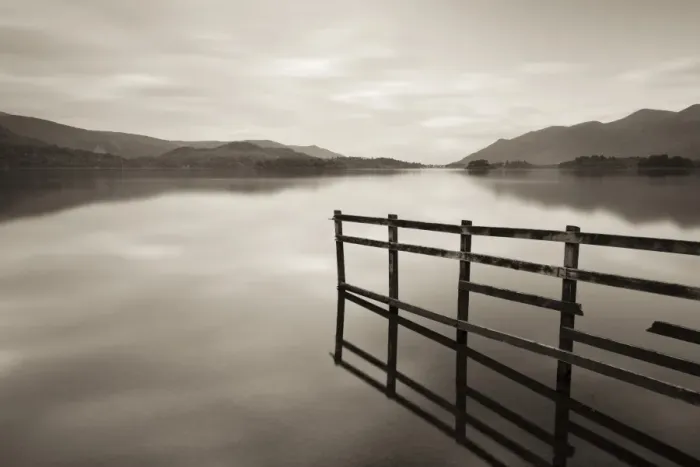 Framed Print : Tranquil Derwent Water at dusk, Lake District, Cumbria, England. Autumn (October) Framed Print : Tranquil Derwent Water at dusk, Lake District, Cumbria, England. Autumn (October)