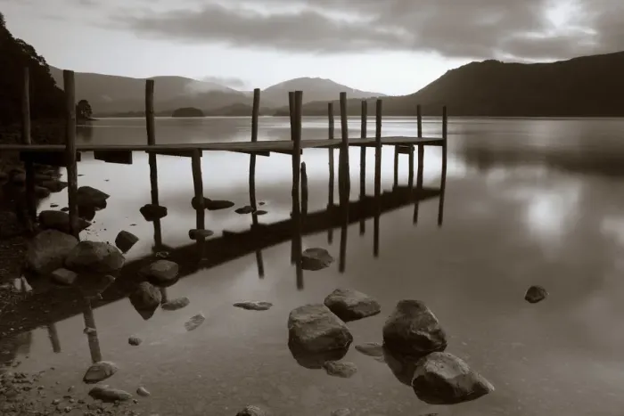 Framed Print : Tranquil landscape and Pier, Derwent Water, Lake District, Cumbria, England