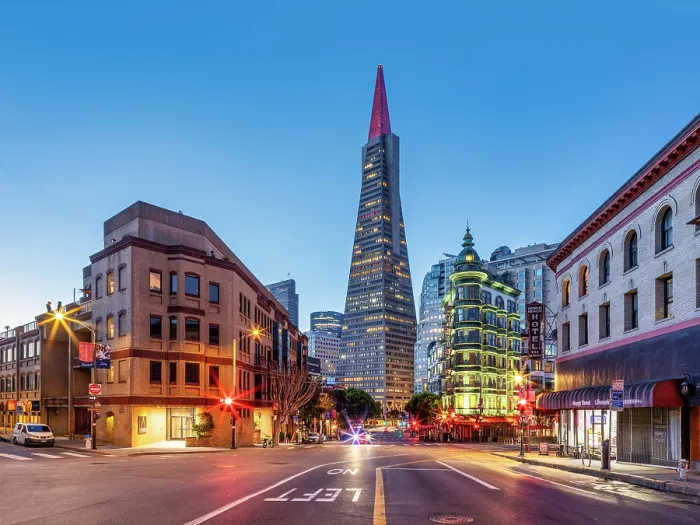 Framed Print : Transamerica Building in North Beach District, San Francisco, California, USA Framed Print : Transamerica Building in North Beach District, San Francisco, California, USA