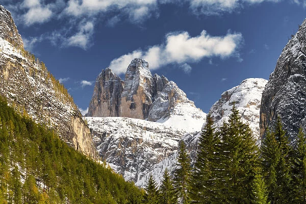 Tre Cime di Lavaredo, Belluno Province, Veneto, Dolomites, Italy