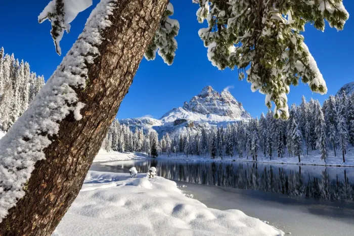 Framed Print : Tre Cime di Lavaredo & Lake Antorno, Belluno Province, Veneto, Dolomites, Italy Framed Print : Tre Cime di Lavaredo & Lake Antorno, Belluno Province, Veneto, Dolomites, Italy
