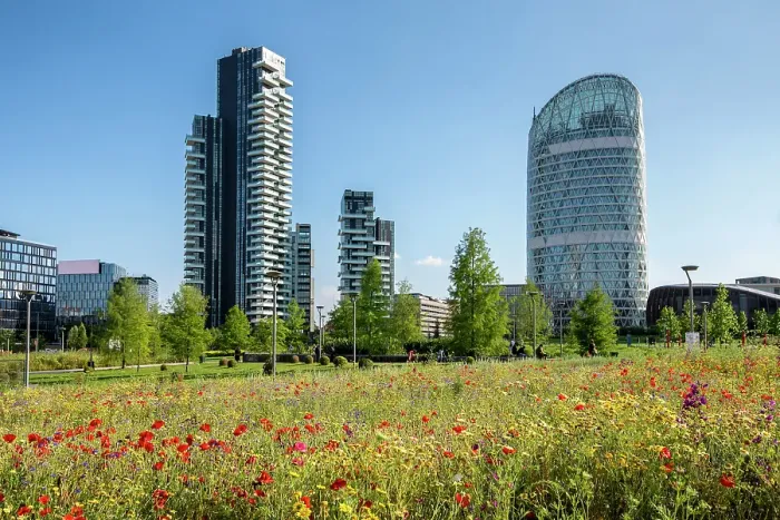 Framed Print : Tree Library Park at Porta Nuova business district, Milan, Italy Framed Print : Tree Library Park at Porta Nuova business district, Milan, Italy