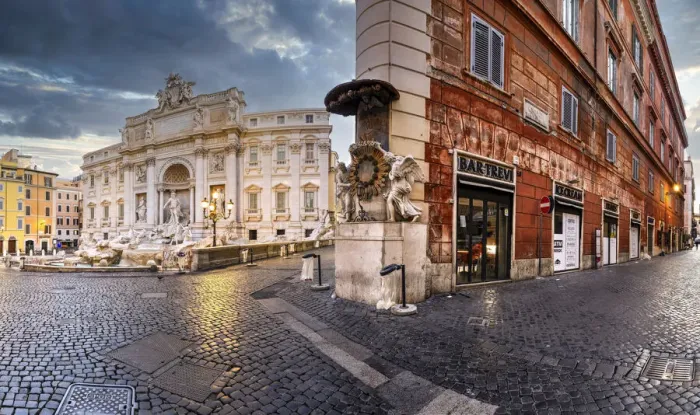 Framed Print : Trevi fountain and Palazzo Poli, Rome, Lazio, Italy