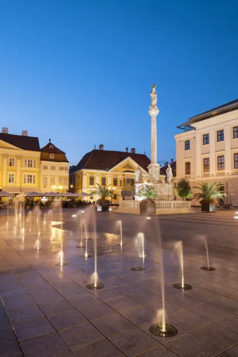 Framed Print : Trinity Column in Szechenyi Square at dusk, Gyor, Western Transdanubia, Hungary Framed Print : Trinity Column in Szechenyi Square at dusk, Gyor, Western Transdanubia, Hungary