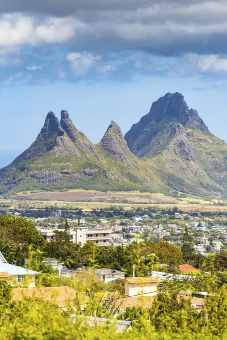 Framed Print : Trois mamelles and Rempart mountain seen from Curepipe. Curepipe, Plaines Wilhems Framed Print : Trois mamelles and Rempart mountain seen from Curepipe. Curepipe, Plaines Wilhems