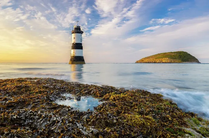 Framed Print : Trwyn Du Lighthouse at sunset, Llangoed, Gwynedd, Anglesey, Wales, Great Britain, United Kingdom Framed Print : Trwyn Du Lighthouse at sunset, Llangoed, Gwynedd, Anglesey, Wales, Great Britain, United Kingdom