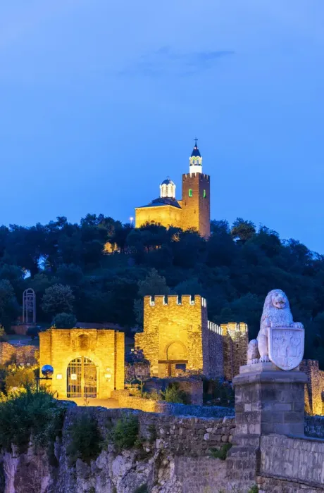 Framed Print : Tsarevets fortress and the Ascension Cathedral on the top of the hill, at dusk