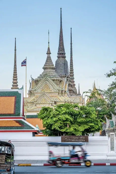 Framed Print : Tuk-tuk in front of Wat Pho, Phra Nakhon District, Bangkok, Thailand Framed Print : Tuk-tuk in front of Wat Pho, Phra Nakhon District, Bangkok, Thailand