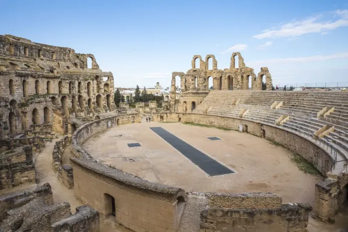 Framed Print : Tunisia, El Jem, Roman Amphitheatre Framed Print : Tunisia, El Jem, Roman Amphitheatre