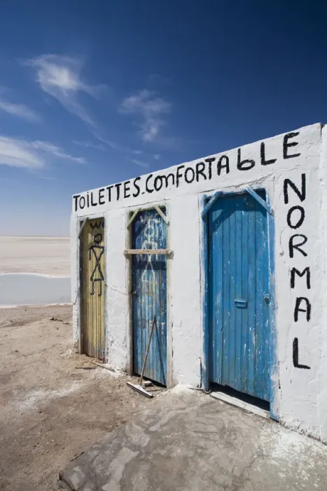 Framed Print : Tunisia, The Jerid Area, Tozeur, salt lake at Chott el Jerid, roadside toilet block Framed Print : Tunisia, The Jerid Area, Tozeur, salt lake at Chott el Jerid, roadside toilet block