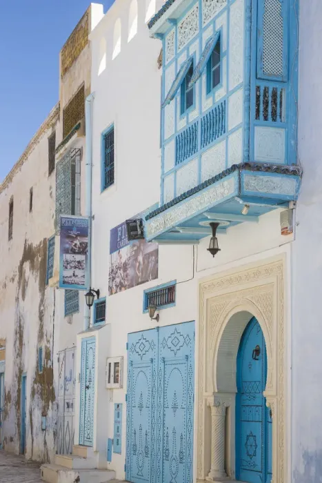 Framed Print : Tunisia, Kairouan, Houses in the madina Framed Print : Tunisia, Kairouan, Houses in the madina