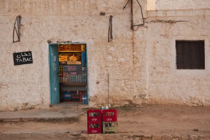 Framed Print : Tunisia, Ksour Area, Matmata, small shop