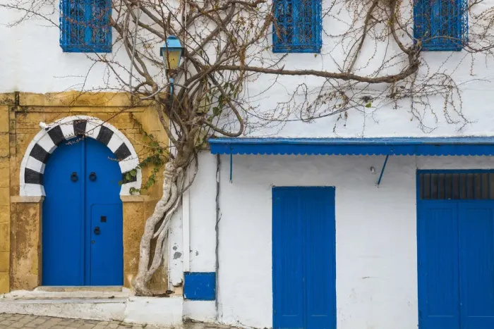 Framed Print : Tunisia, Main street in the Picturesque whitewashed village of Sidi Bou Said Framed Print : Tunisia, Main street in the Picturesque whitewashed village of Sidi Bou Said