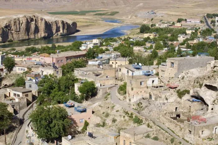 Framed Print : Turkey, Eastern Turkey, Hasankeyf, Tigris River, View from the Kale Fortress Framed Print : Turkey, Eastern Turkey, Hasankeyf, Tigris River, View from the Kale Fortress