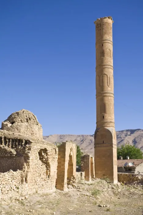 Framed Print : Turkey, Eastern Turkey, Hasankeyf, Artukid Ruins, Mosque Framed Print : Turkey, Eastern Turkey, Hasankeyf, Artukid Ruins, Mosque