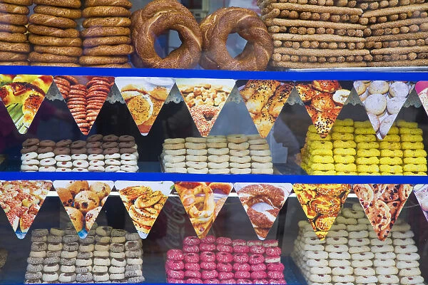 Turkey, Eastern Turkey, Sanliurfa (Urfa), Bakery