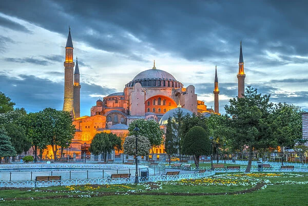 Turkey, Istanbul, Sultanahmet, Hagia Sophia (or Ayasofya), Greek Orthodox basilica