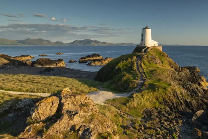 Framed Print : Twr Mawr Lighthouse on Llanddwyn Island at Sunset, Anglesey, North Wales Framed Print : Twr Mawr Lighthouse on Llanddwyn Island at Sunset, Anglesey, North Wales