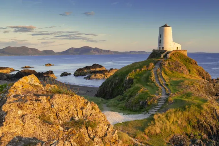 Framed Print : Twr Mawr Lighthouse on Llanddwyn Island at Sunset, Anglesey, North Wales Framed Print : Twr Mawr Lighthouse on Llanddwyn Island at Sunset, Anglesey, North Wales