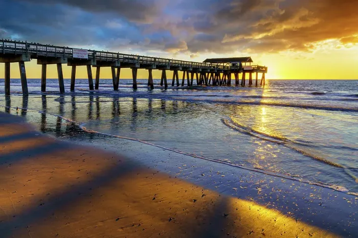 Framed Print : Tybee Island, Beach Pier Sunrise Savannah, Georgia, USA Framed Print : Tybee Island, Beach Pier Sunrise Savannah, Georgia, USA