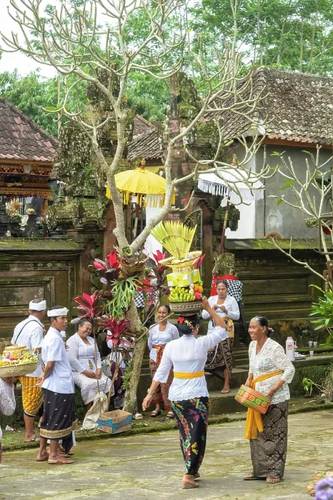 Framed Print : Typical bi-annual ceremony at a local Hindu temple, Bali, Indonesia Framed Print : Typical bi-annual ceremony at a local Hindu temple, Bali, Indonesia