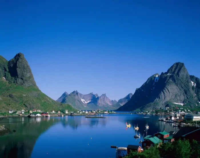 Framed Print : Typical Scenery / Mountains & Sea, Reine, Lofoten Islands, Norway Framed Print : Typical Scenery / Mountains & Sea, Reine, Lofoten Islands, Norway