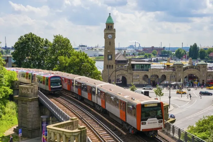 Framed Print : U-Bahn trains passing in front of St. Pauli LandungsbrAocken, St. Pauli, Hamburg, Germany Framed Print : U-Bahn trains passing in front of St. Pauli LandungsbrAocken, St. Pauli, Hamburg, Germany