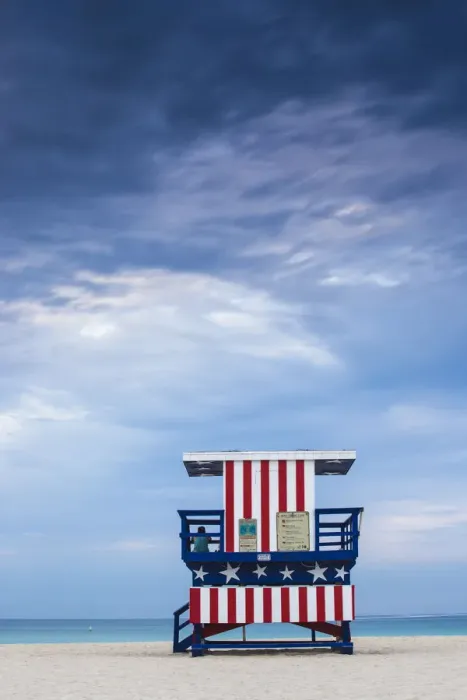 Framed Print : U. S. A, Miami, Miami beach, South Beach, Life guard beach hut Framed Print : U. S. A, Miami, Miami beach, South Beach, Life guard beach hut