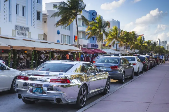 Framed Print : U. S. A, Miami, Miami Beach, South Beach, Art Deco Hotels on Ocean drive Framed Print : U. S. A, Miami, Miami Beach, South Beach, Art Deco Hotels on Ocean drive