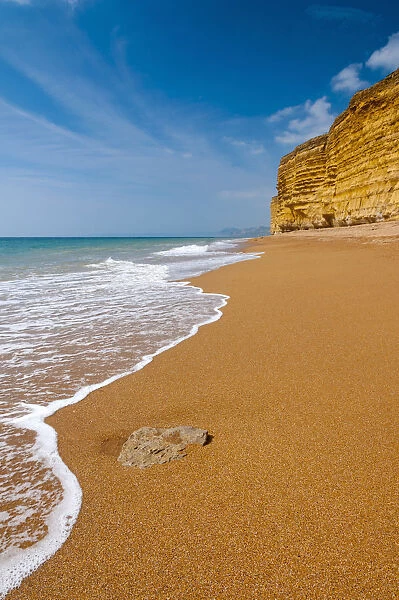 UK, Dorset, Jurassic Coast, Burton Bradstock, Hive Beach and Cliffs