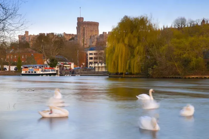 Framed Print : UK, England, Berkshire, Windsor, Windsor Castle and River Thames Framed Print : UK, England, Berkshire, Windsor, Windsor Castle and River Thames