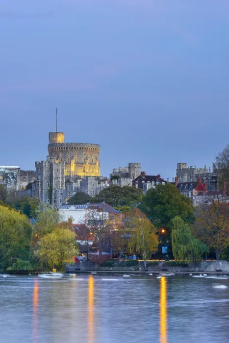 Framed Print : UK, England, Berkshire, Windsor, Windsor Castle from River Thames