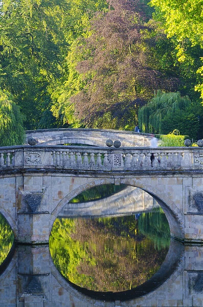 UK, England, Cambridge, The Backs, Clare and Kings College Bridges over River