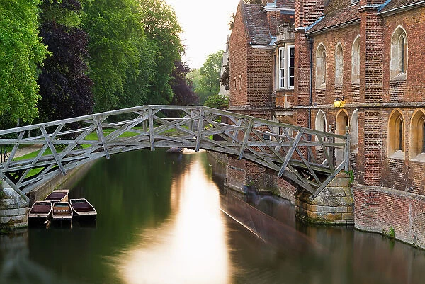 UK, England, Cambridge, Queens College, The Mathematical Bridge over River Cam