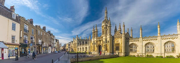 UK, England, Cambridgeshire, Cambridge, Kings Parade, Kings College