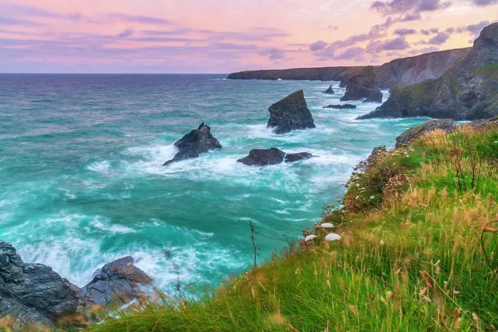 Framed Print : UK, England, Cornwall, Bedruthan Steps Framed Print : UK, England, Cornwall, Bedruthan Steps
