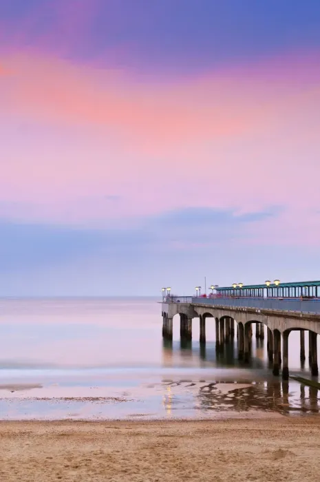 Framed Print : UK, England, Dorset, Bournemouth, Boscombe Pier Framed Print : UK, England, Dorset, Bournemouth, Boscombe Pier